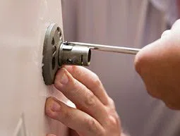 Security Locksmith Services Fort Worth, TX 817-357-4973 Security Locksmith Services Fort Worth, TX 817-357-4973 - 18-Emergency-Opening